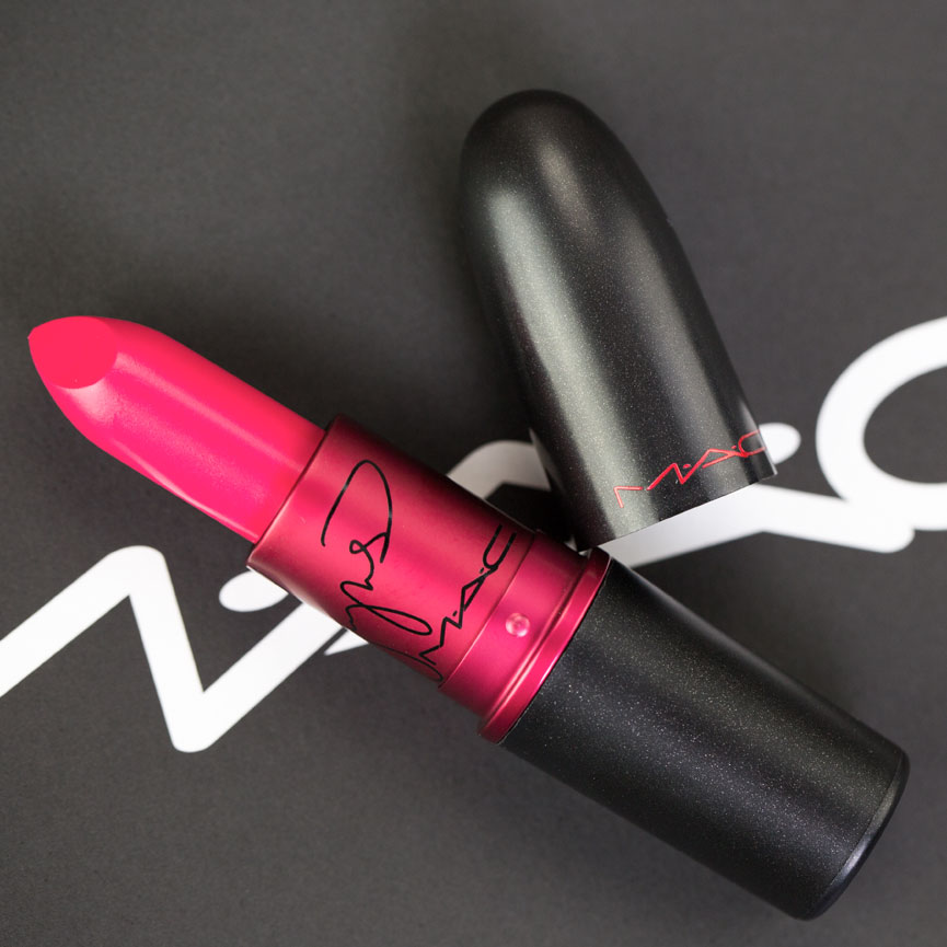 Lippenschminke Schritt für Schritt mit Viva Glam Lipstick von MAC