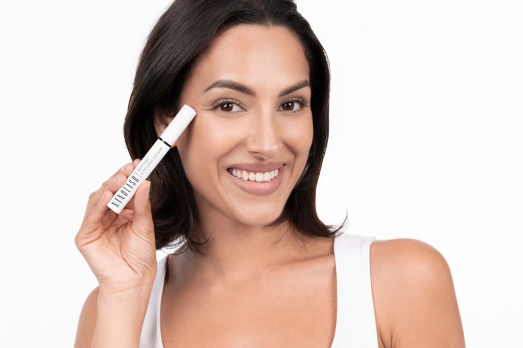nanolash wimpernserum mit peptiden